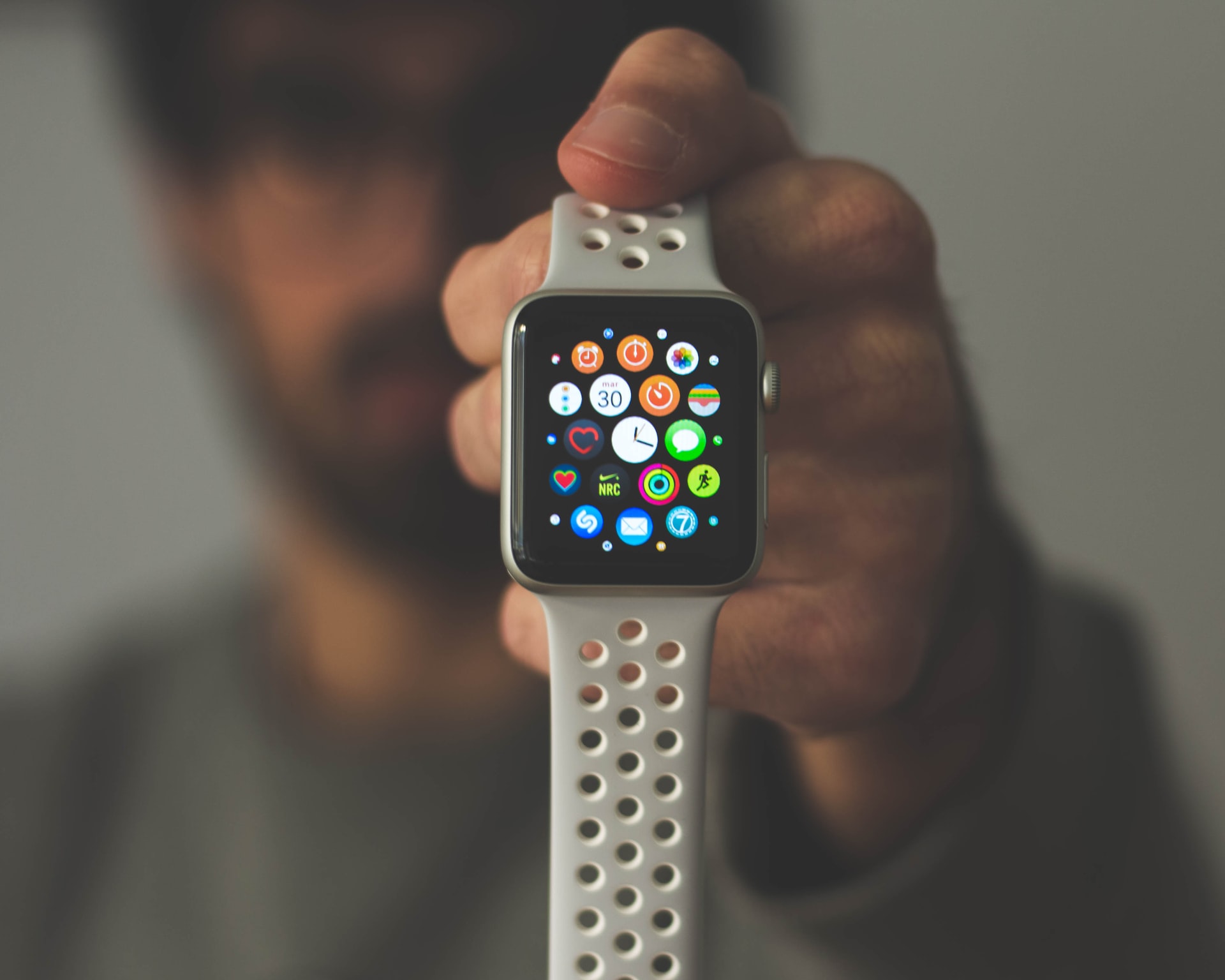 5 Smart Apps To Make Your Home Smarter